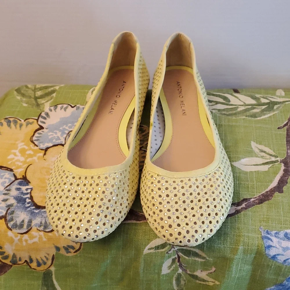 Antonio Melani Yellow Leather Ballet Flats with Rhinestones, Size 10 Medium - Picture 3 of 14